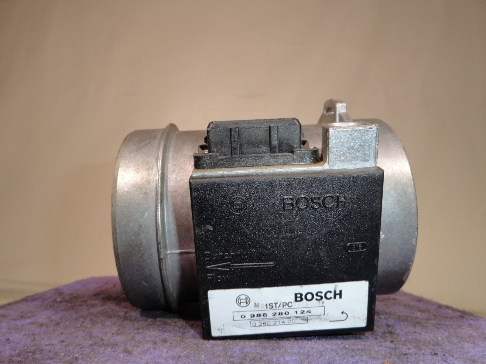 maページ Porsche OEM 85-91 928-mass Air Flow Sensor MAF 928606141x