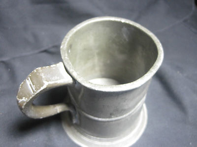 Antique Pewter IMPERIAL 1/2 Half Pint Mug Tankard - VR 199 with crown imprint!