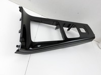 Mercedes W177 A250E 18-22 Abdeckung Mittelkonsole Zierblende Mercedes W177 A250E 18-22 26.03.2021 A1776809101... Vorschau 4