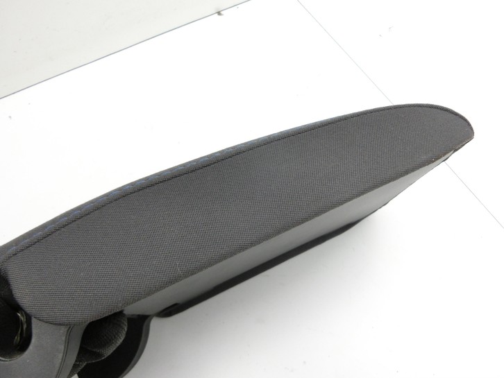 VW Golf V 1K 03-09 Armlehne Mittelarmlehne Auflage VW Golf V 1K 03-09 19.10.2007 1K0864245B gebraucht Vorschau 5