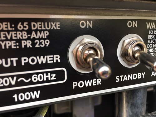 Fender 65 Deluxe reverb Amp Reissue