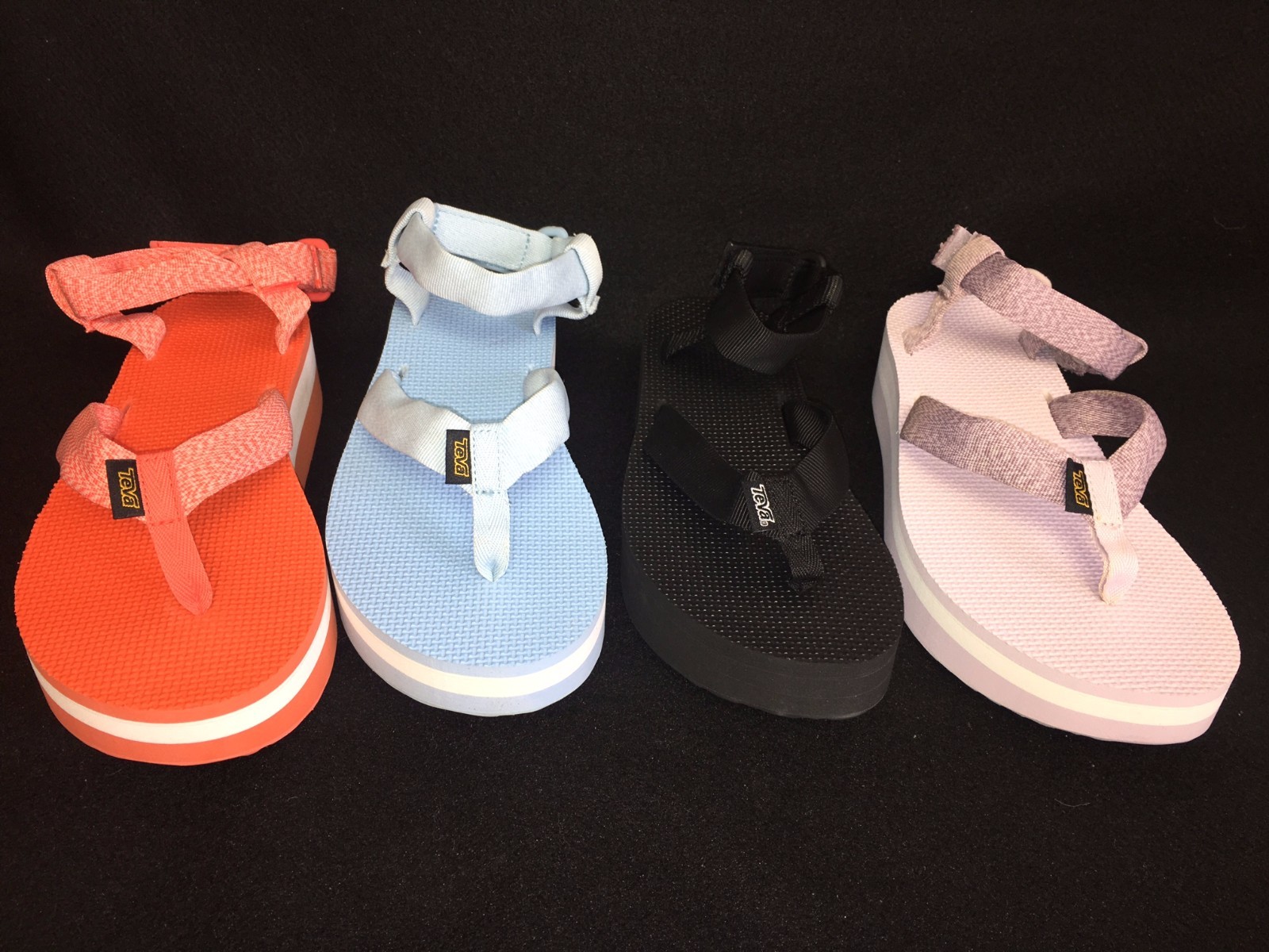teva thong flatform