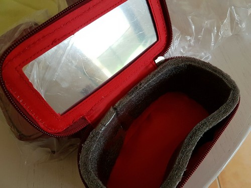 3 x Kosmetiktasche Beauty Lash, glänzend mit Spiegel, Etui