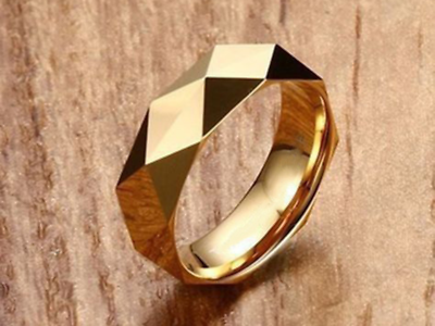 Gold ring shop design round shape