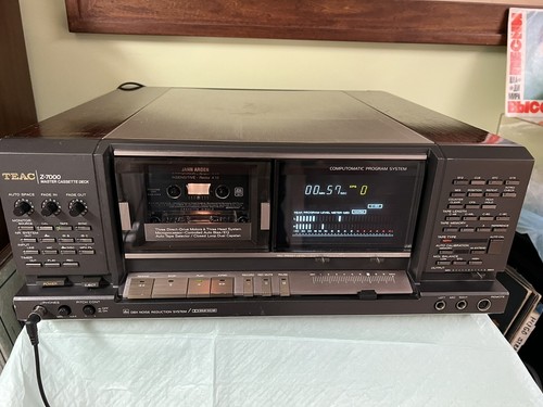 TEAC Z-6000 3ヘッドシングルカセットデッキ　ガンダムデッキ　テアック TEAC Z-6000 3ヘッドシングルカセットデッキ ガンダムデッキ