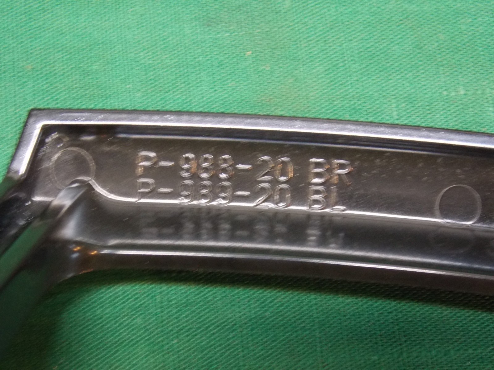 Vintage West Bend Electric Skillet replacement handle legs. Part # P-989-20 BL