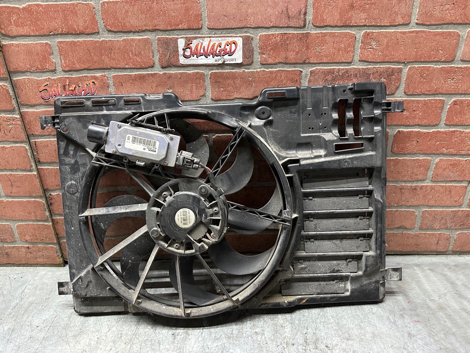 f出品 17117617638 - Genuine MINI Radiator - 17117617638 | Turner