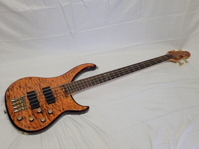 Peavey Cirrus BXP 4 String Bass Guitar