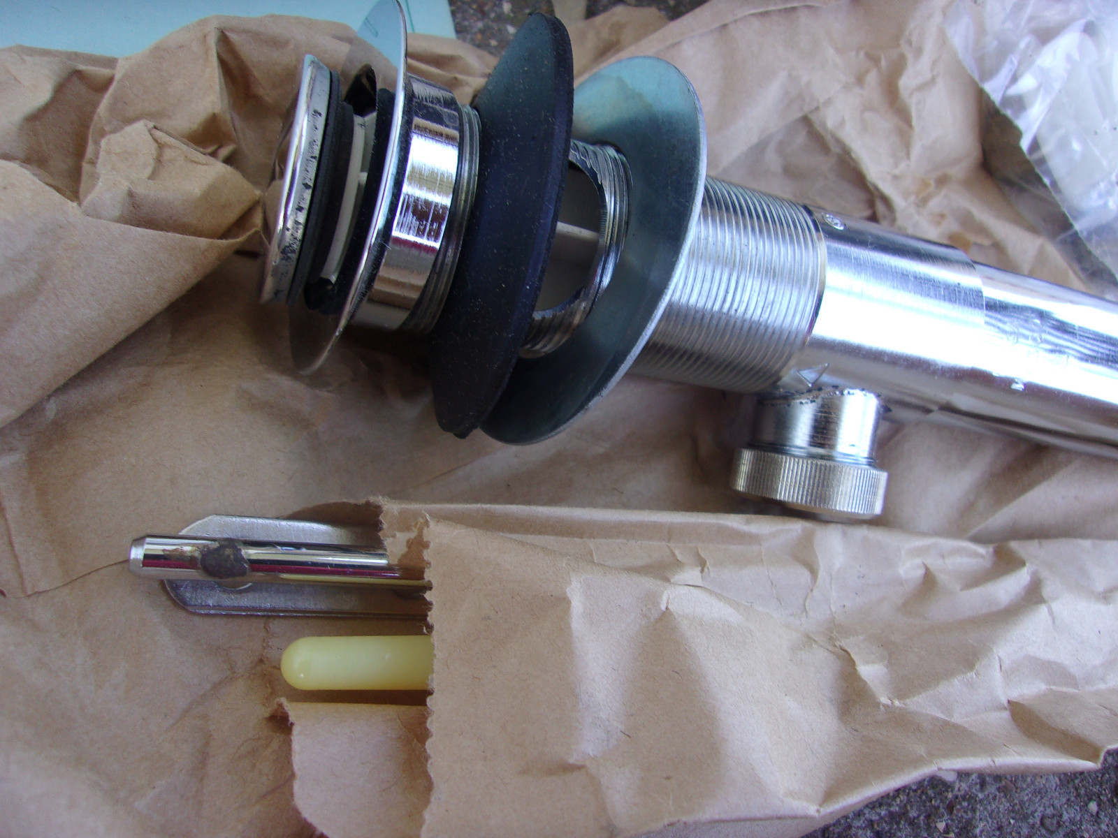 Delta Brass Double Handle Bathroom Lavatory Faucet NOS In Box Classic 1970s