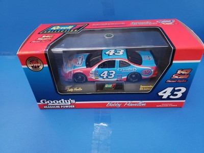 Revell Collection 97 Pontiac Grand Prix Bobby Hamilton Goodys 1:43 43 4005