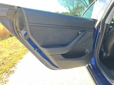 image 6 of interior