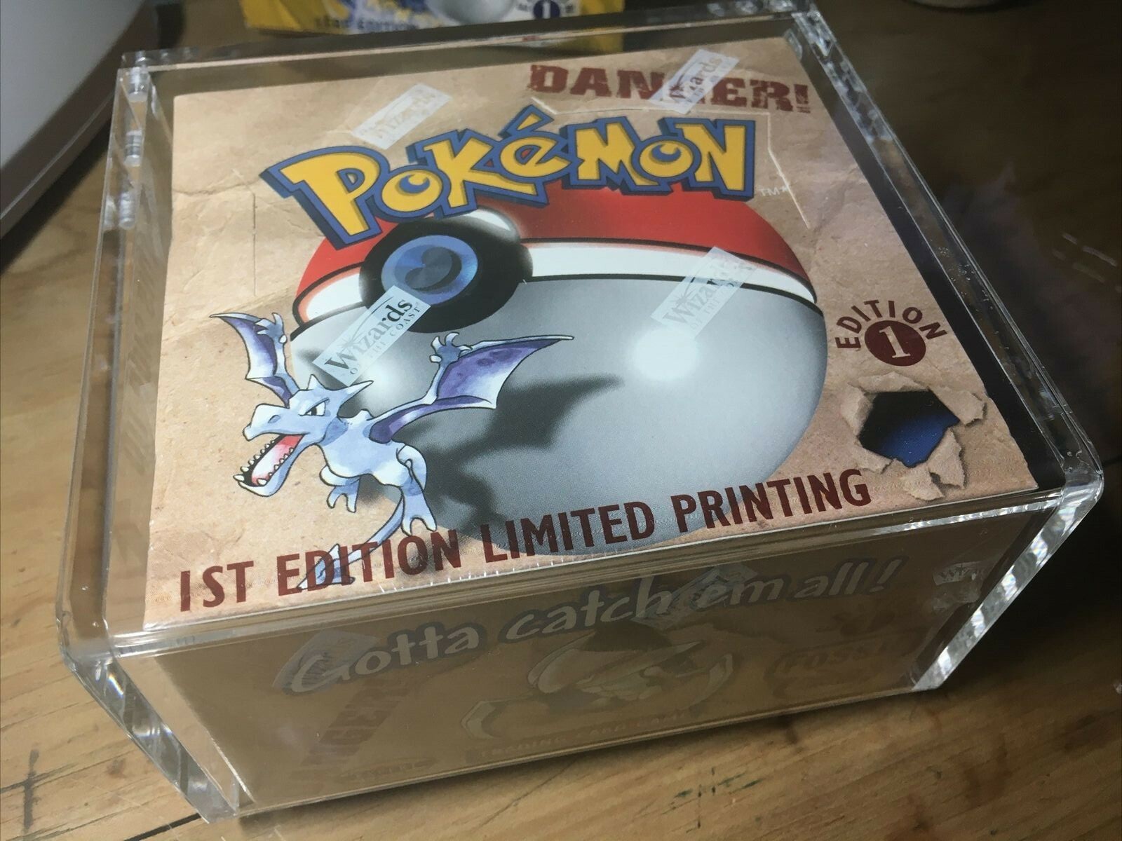 ポケットモンスター　英語版　ミニチュアbox main.png