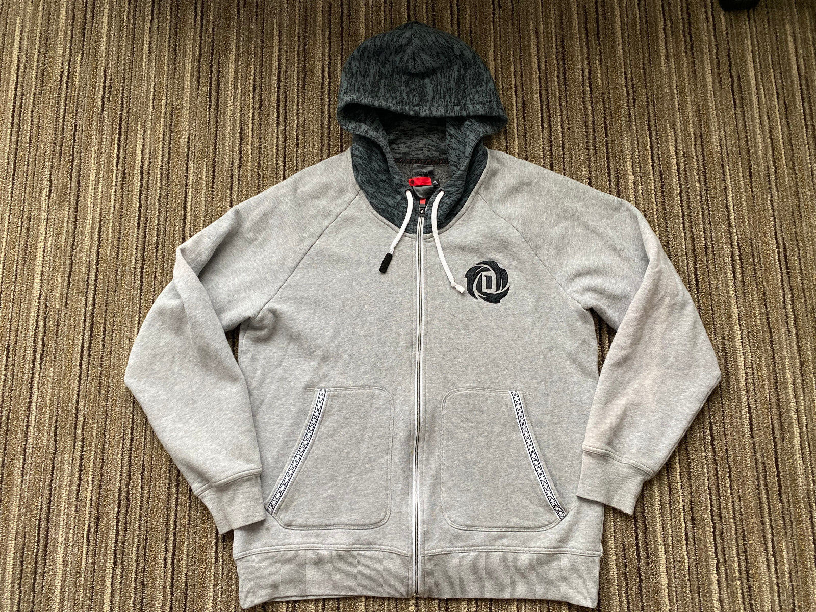 derrick rose adidas shirt