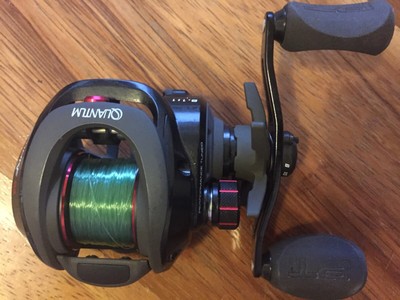 quantum smoke s3 baitcast reel