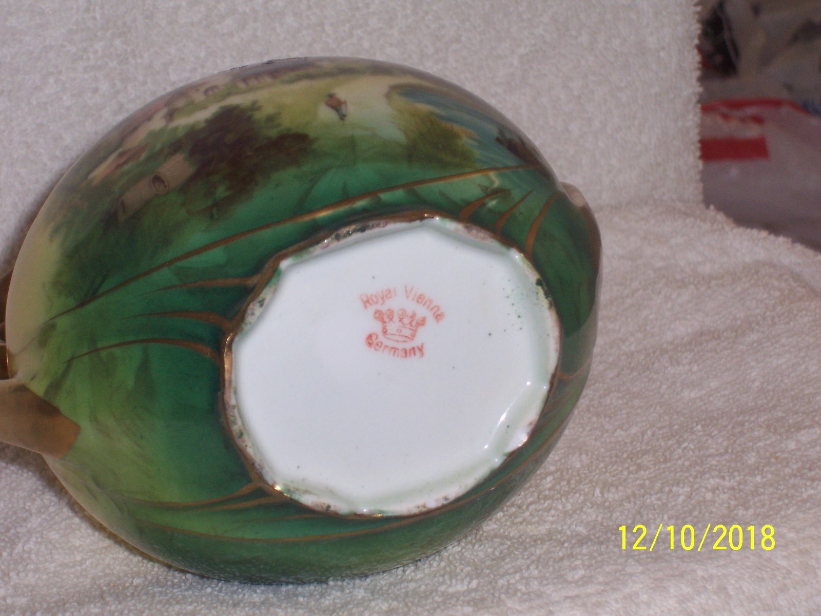 Royal Vienna Germany Castle Scene Vase