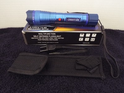 cheetah delta force flashlight stun gun 10 million rechargeable