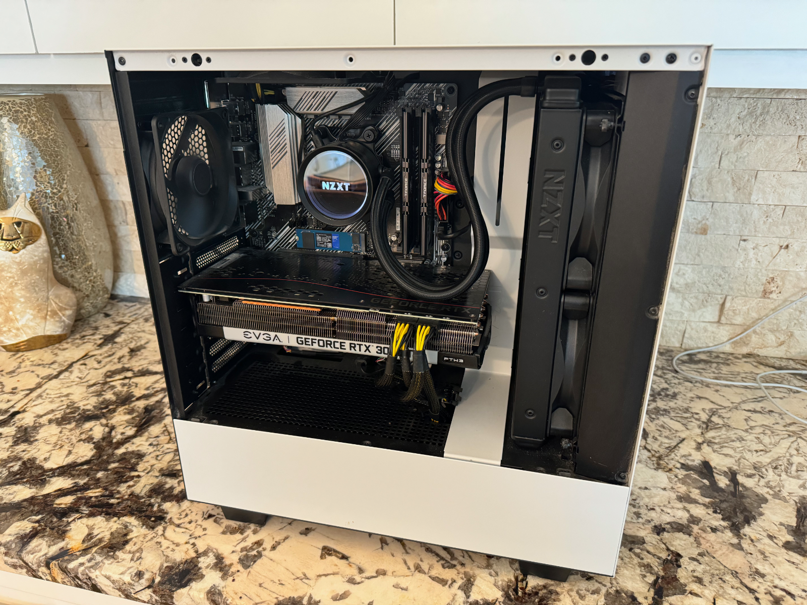 NZXT GeForce RTX3060Ti ゲーミングPC GeForce RTX 3060 Ti