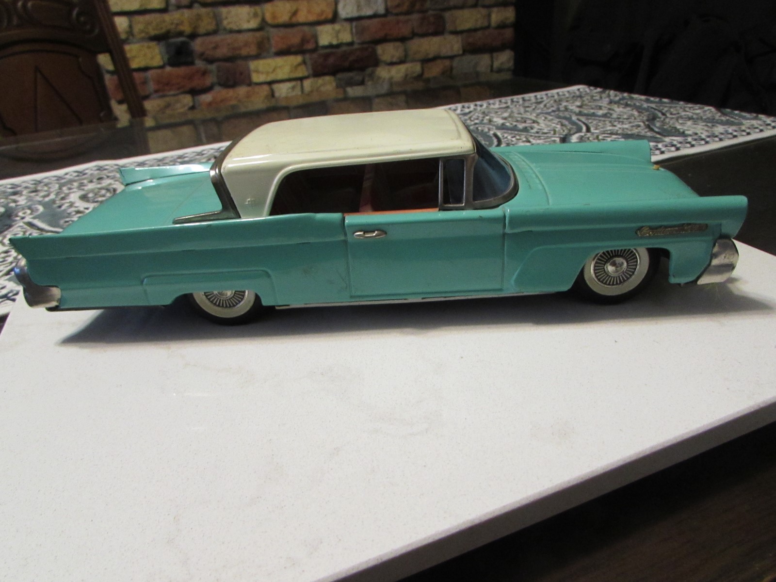 1960's Bandai Tinplate friction car Lincoln Continental sedan
