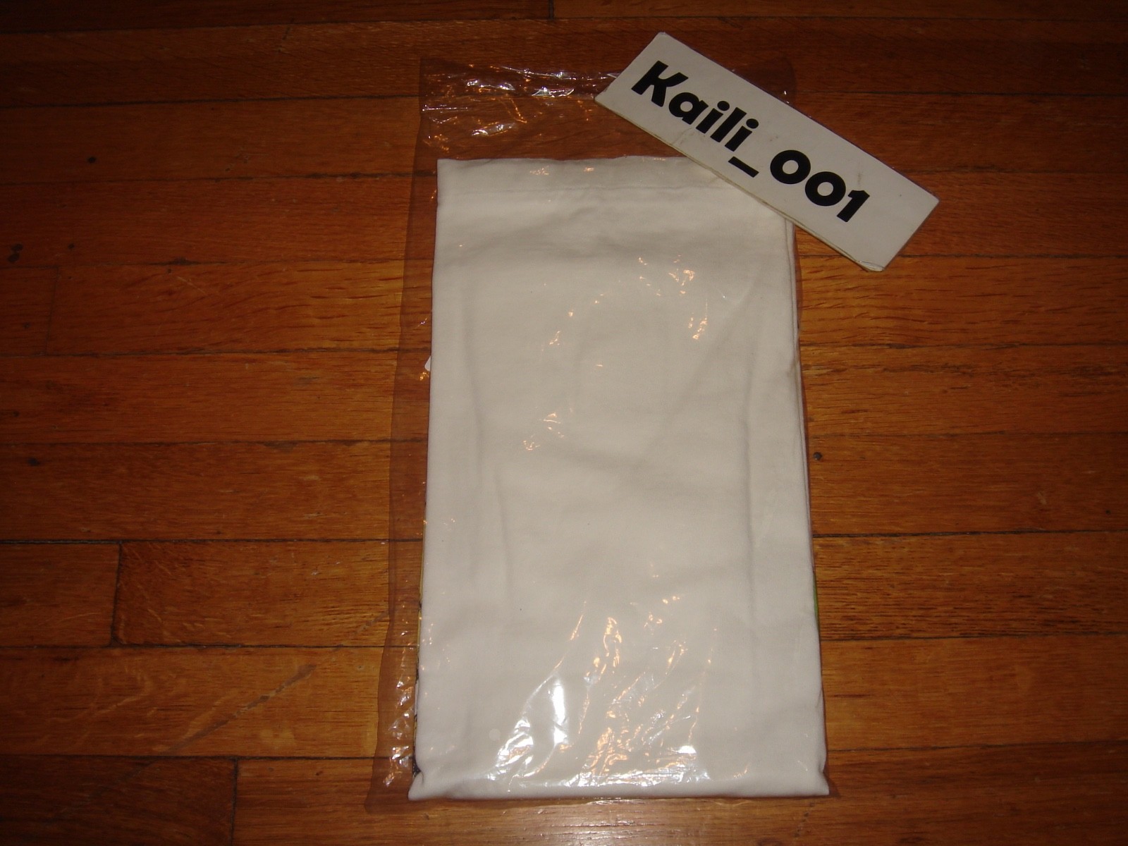 Pre-owned Uniqlo Kaws X  Graphic Tee Multicolor White 2016 Season One Of Supreme B