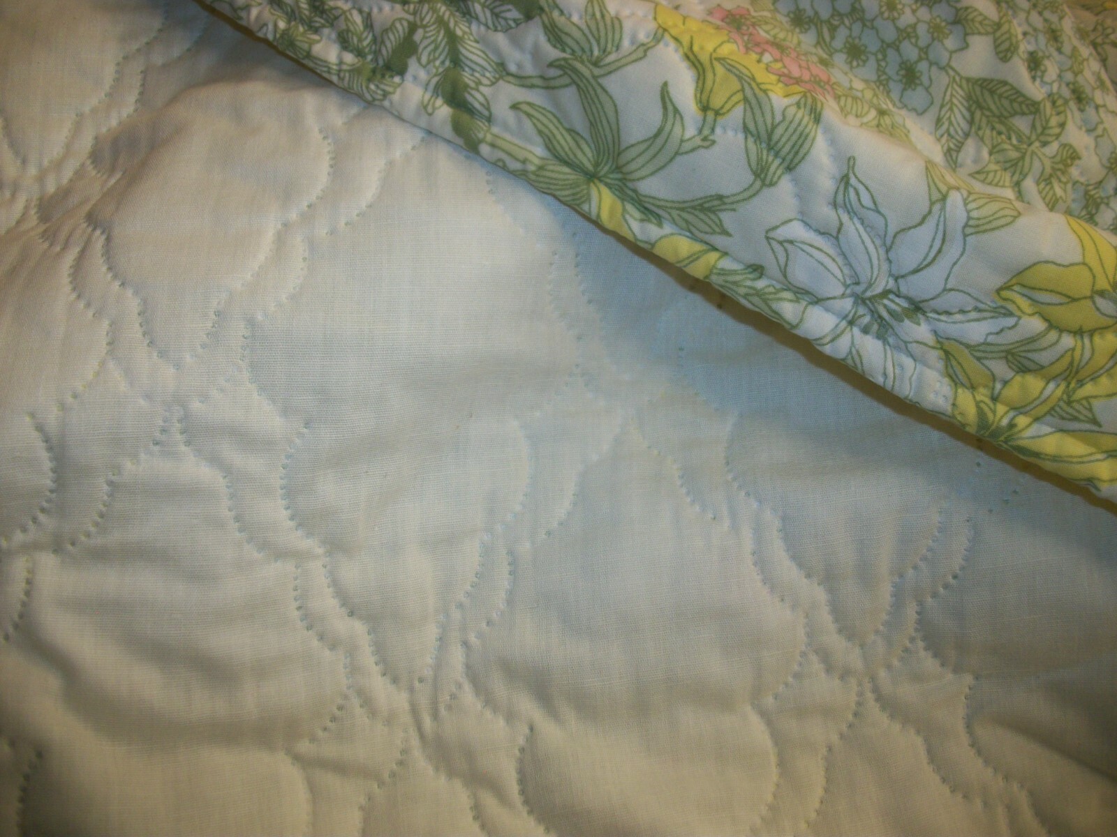 Vintage Cannon Royal Family Quilted Bedspread Pink Blue Yellow Floral Full Size