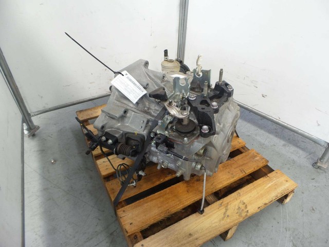 Mazda r2 diesel engine manual