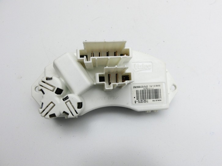 BMW X1 E84 LCI 12-15 Widerstand Gebläse Lüfter BMW X1 E84 LCI 12-15 29.10.2012 9265892 64119265892 T1021327U-B... Vorschau 3