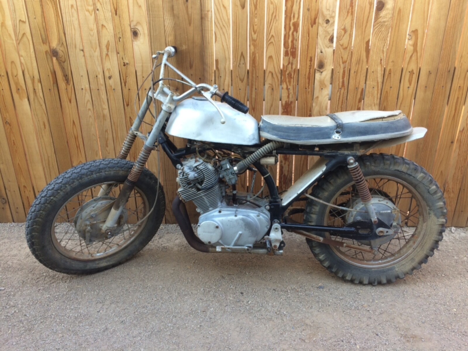 1967 honda 305 superhawk
