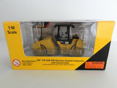 CATERPILLAR NORSCOT 55164 CAT CB-534D XW COMPACTOR CAB EDITION 1:50 IN BOX