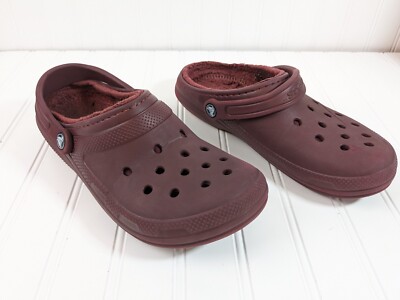Red crocs with best sale fur