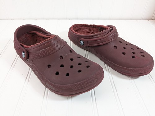 maroon and gold crocs