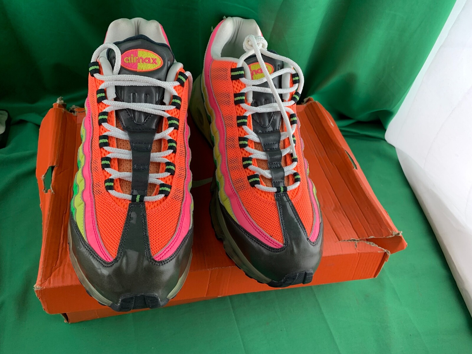 nike air max 360 white rainbow