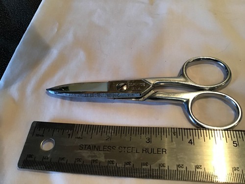 Vintage Compton Sewing Scissors Shears 5 In. Long