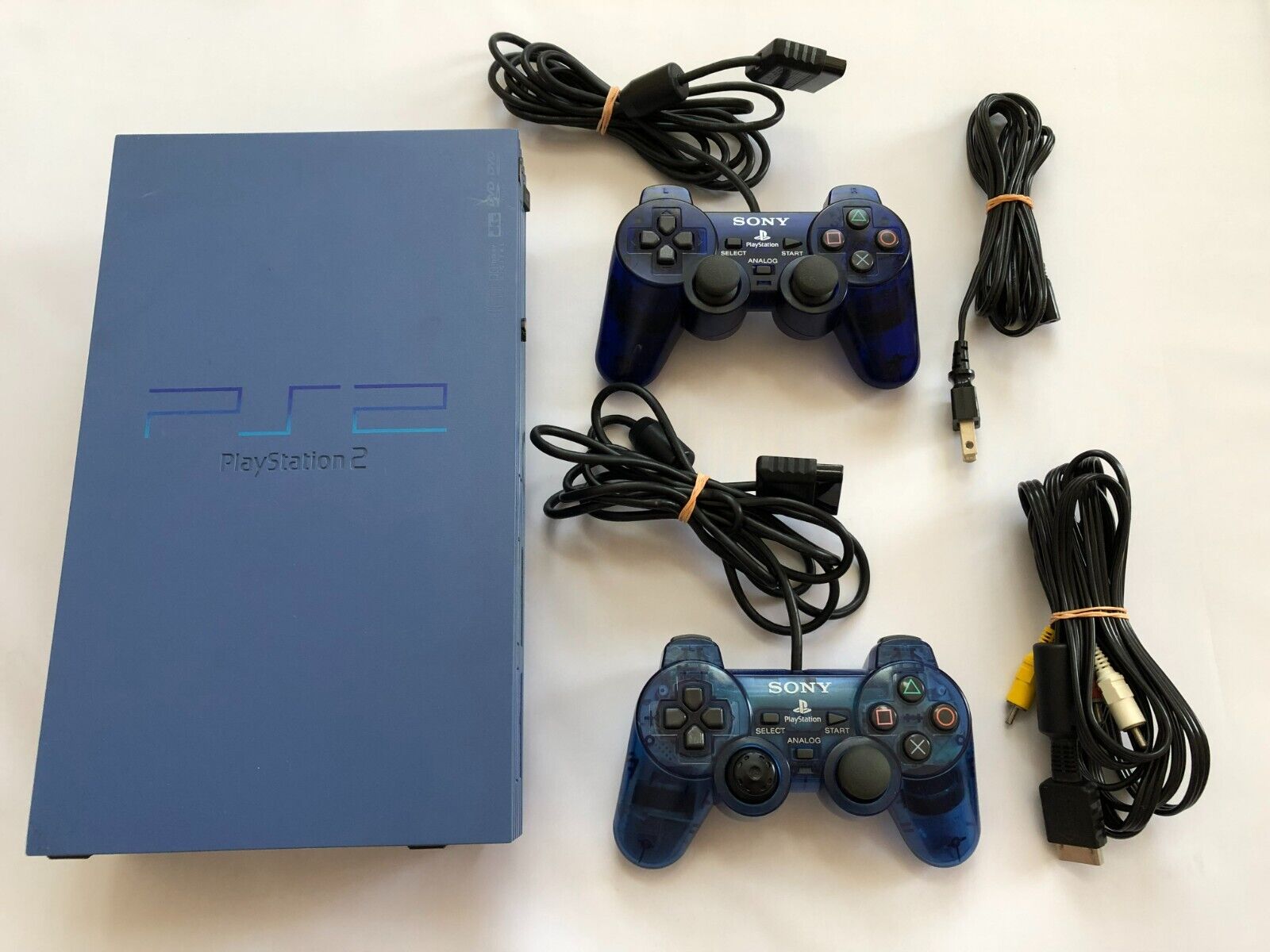 Sony PlayStation 2 PS2 Console SCPH-39000 Blue Limited Sony PlayStation 2 PS2 Console SCPH-39000 Blue Limited