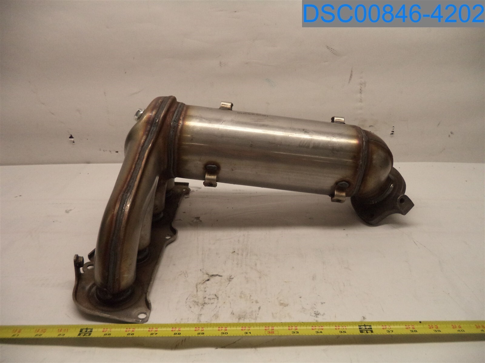 101709-CHN-1, G1N20220907-38, 411739A-7949, Manifold