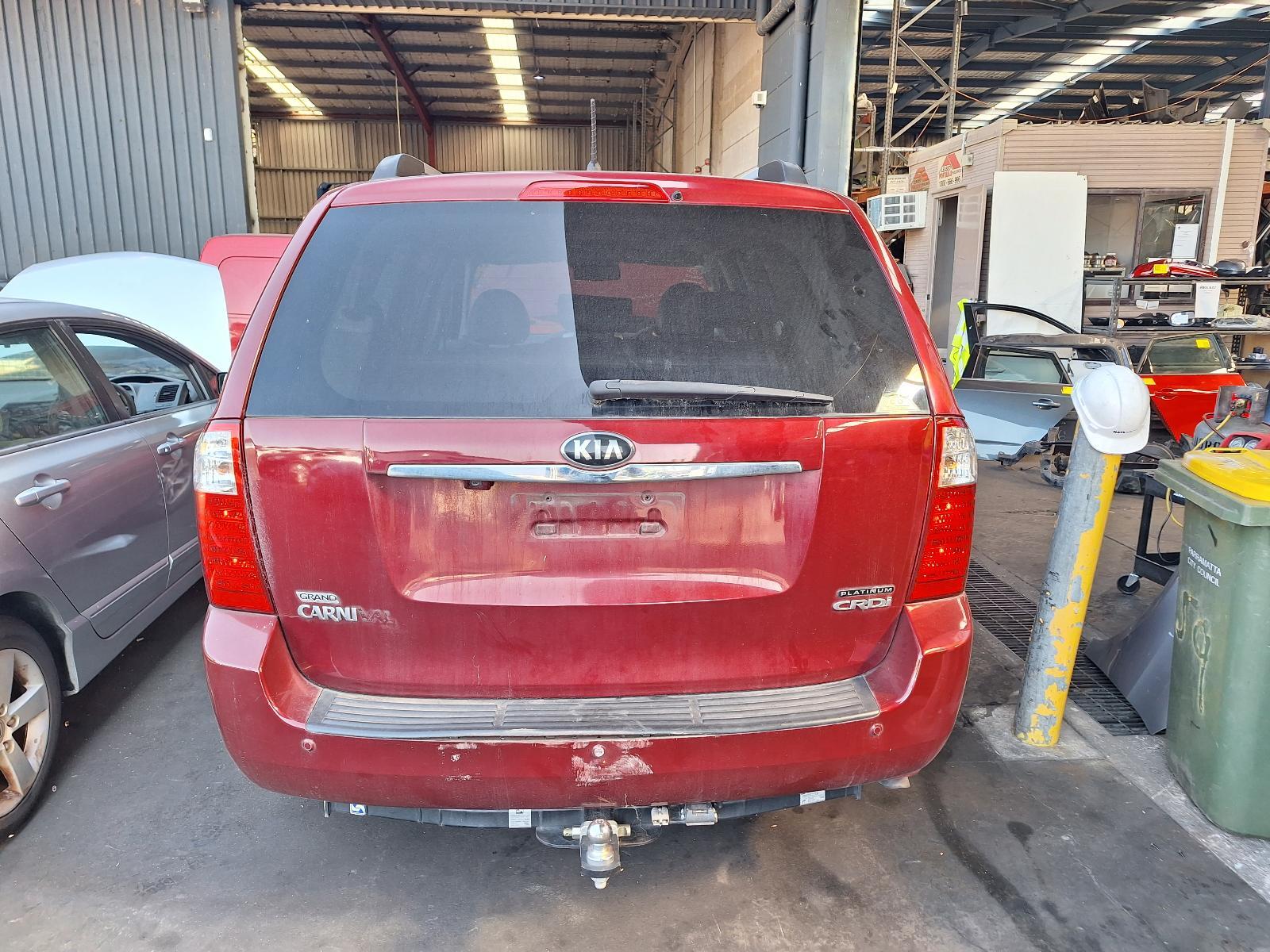 2013 Kia Carnival/grand Carnival VQ 12/2005-06/2014 SEAT BELT ONLY LEFT FRONT image 8