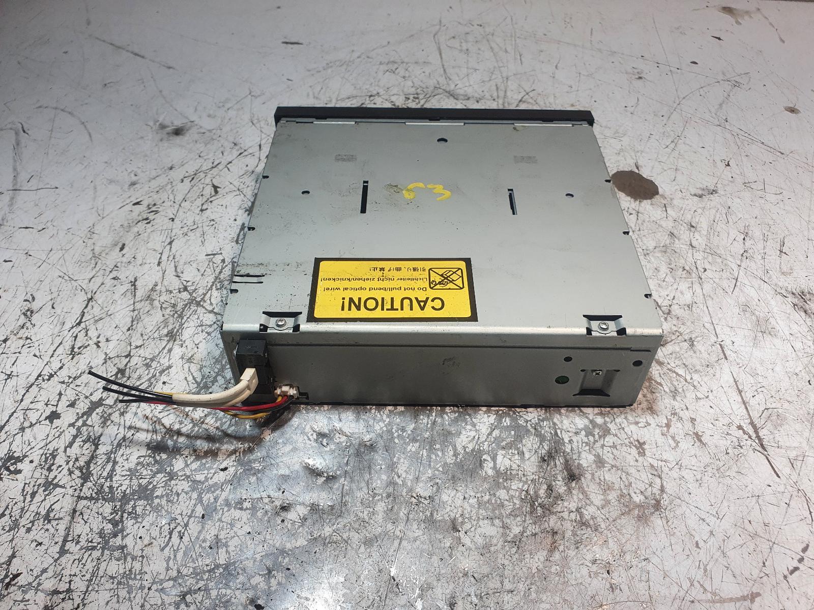 2008 M Class MERCEDES STEREO/HEAD UNIT CD CHANGER/STACKER W164 09/05-12/11 image 4