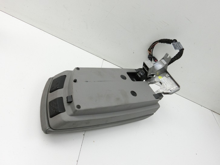 BMW X3 E83 03-06 Armlehne Mittelarmlehne Auflage BMW X3 E83 03-06 12.11.2004 3404558 gebraucht Bild 4