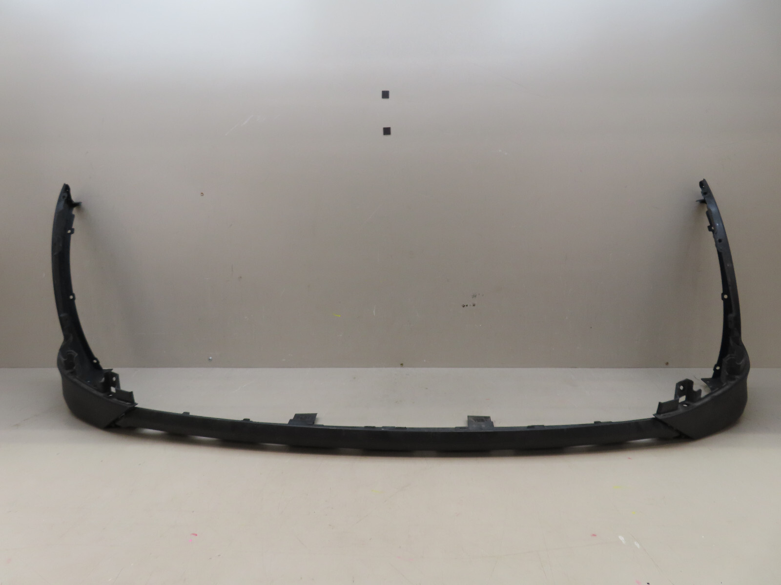 2016-2018 HYUNDAI TUCSON FRONT LOWER BUMPER COVER OEM 86512 2016-2018 HYUNDAI TUCSON FRONT LOWER BUMPER COVER OEM 86512