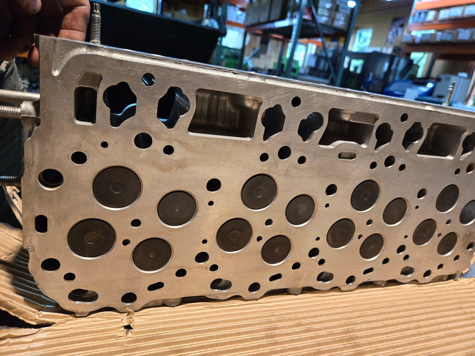 REMAN 11-16 2011-2016 LML DURAMAX 6.6L RH PASSENGER SIDE CYLINDER HEAD - Picture 3 of 12