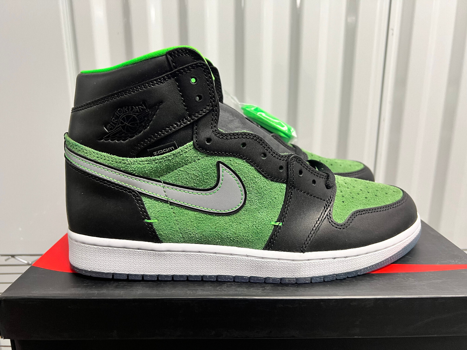 NIKE エアジョーダン s-l400.jpg