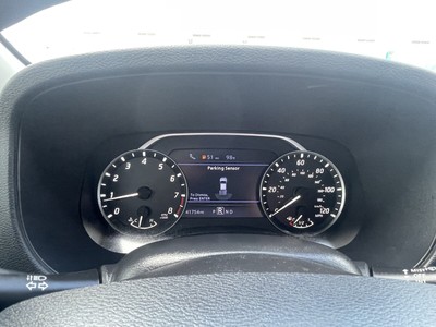 image 14 of interior