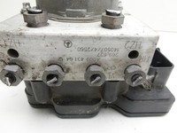 Mercedes CLA 250 C117 13-16 ABS Steuergerät Aggregat Hydraulikblock Mercedes CLA 250 C117 13-16 24.06.2014... Vorschau 2
