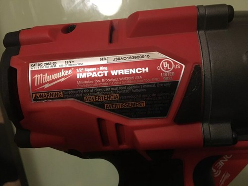 Milwaukee FUEL ONE-KEY 18V Li-Ion Brushless Cordless 1/2 in. Impact Wrench M18