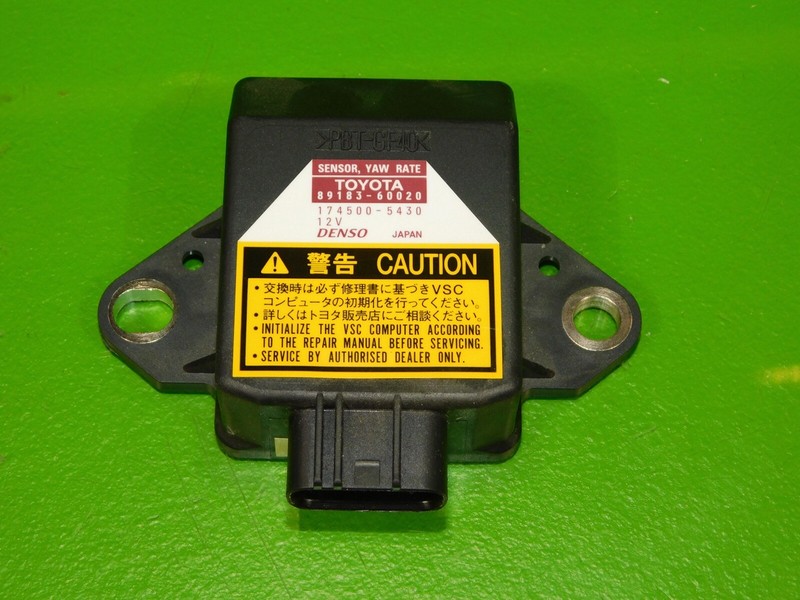 06 IS250 IS350 OEM 89183-60020 yaw rate sensor control computer module