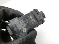 KIA Stonic YB 17-20 Wischwasserpumpe Waschwasserpumpe Vorne KIA Stonic YB 17-20 09.12.2019 985102J500 gebraucht Vorschau 4
