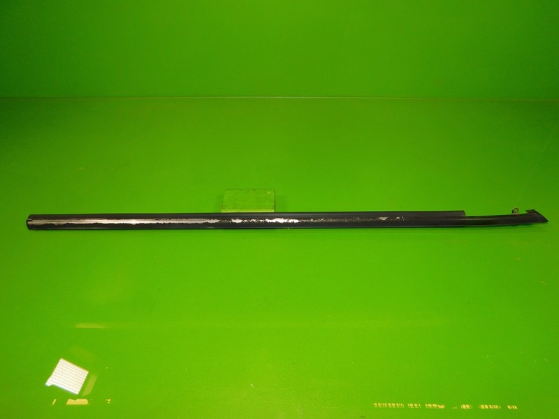 89-91 Civic CRX OEM passenger right door upper weather strip seal bar molding