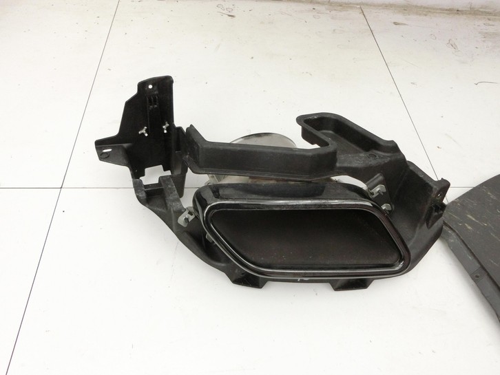 Mercedes-Benz AMG GT X290 Diffusor Endrohre Mercedes-Benz AMG GT X290 A1908857500 12364188 gebraucht Vorschau 3