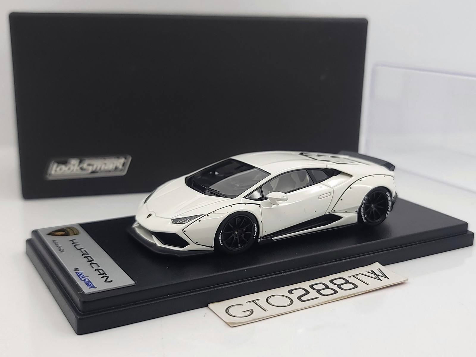 Lamborghini 1:43 1⁄43 Looksmart - LookSmart Models ルックスマート