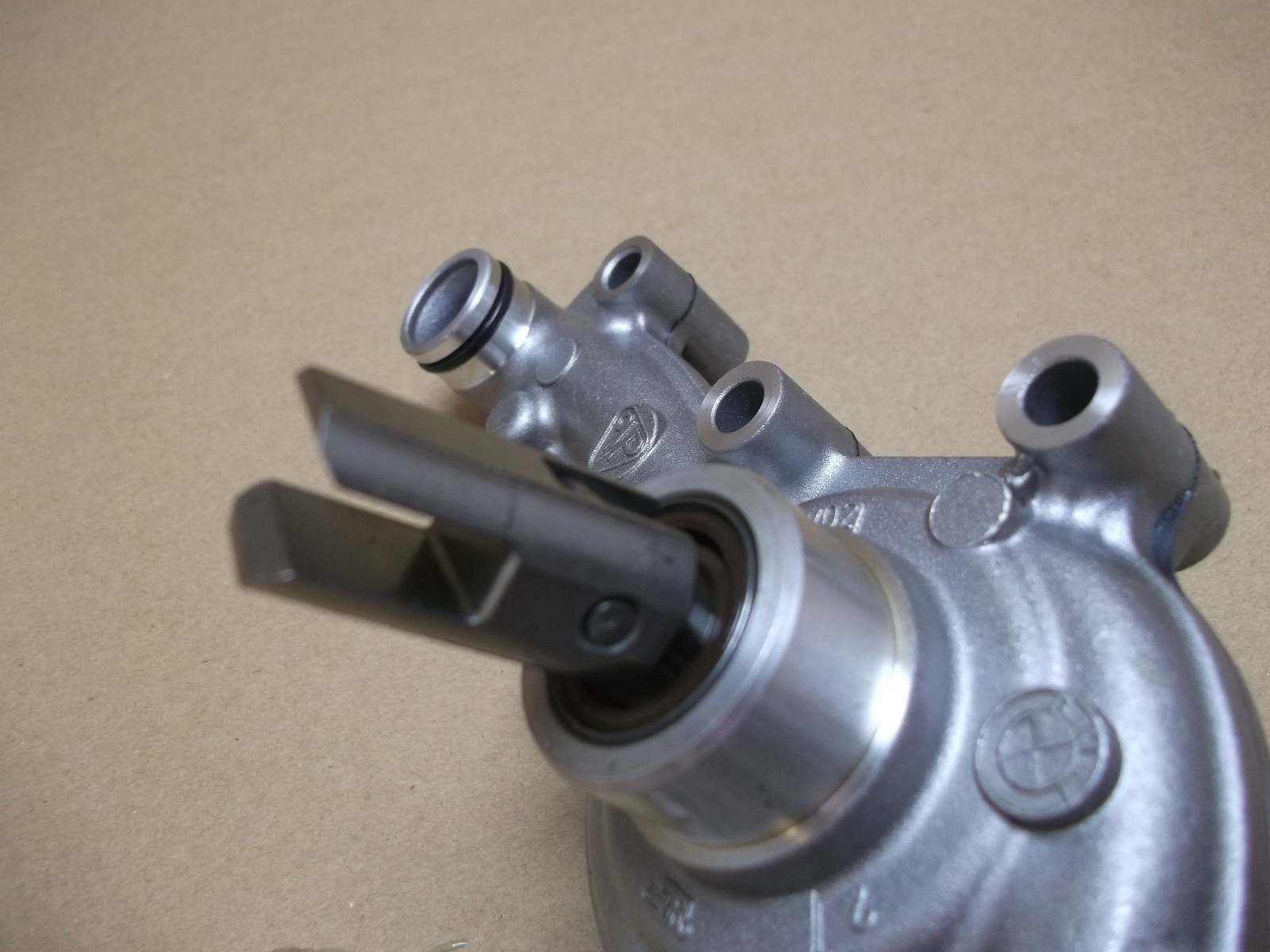 BMW R1200RT LC 2014 14,168 miles water pump (CBT3) | eBay