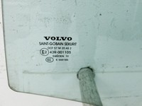 Volvo V70 135 07-13 Kombi Seitenscheibe Scheibe Türscheibe Links Hinten Volvo V70 135 07-13 17.06.2010 gebraucht Vorschau 2